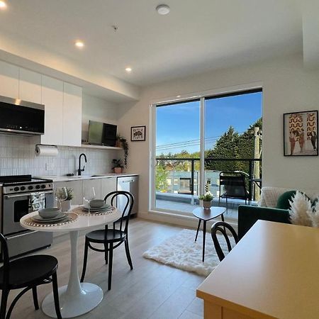 Hillside Oasis By Iris Properties! Victoria Exteriér fotografie