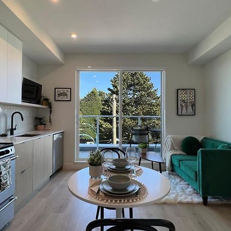 Hillside Oasis By Iris Properties! Victoria Exteriér fotografie
