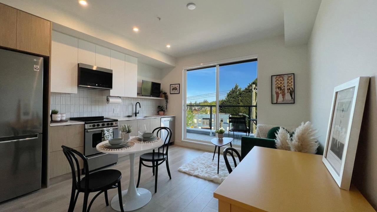 Hillside Oasis By Iris Properties! Victoria Exteriér fotografie