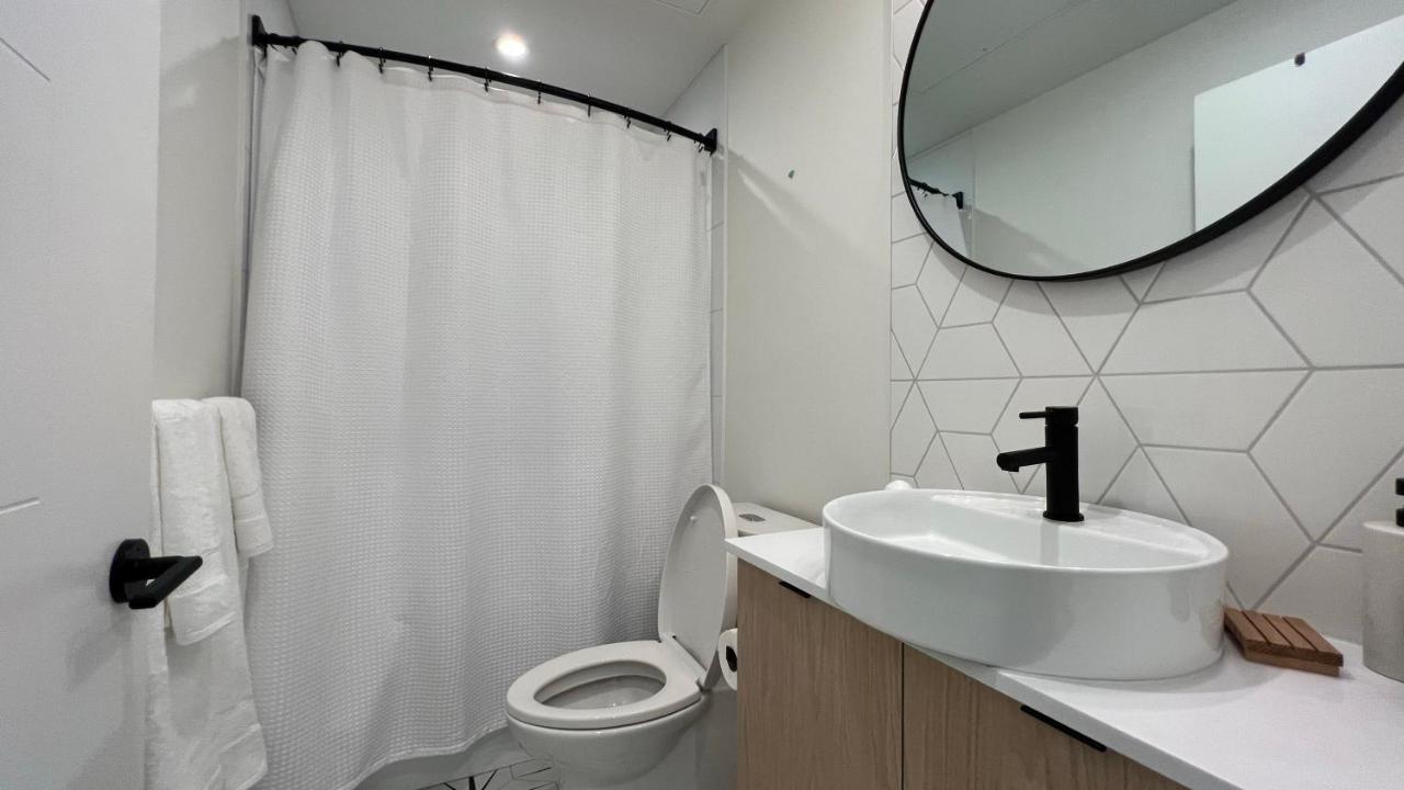 Hillside Oasis By Iris Properties! Victoria Exteriér fotografie